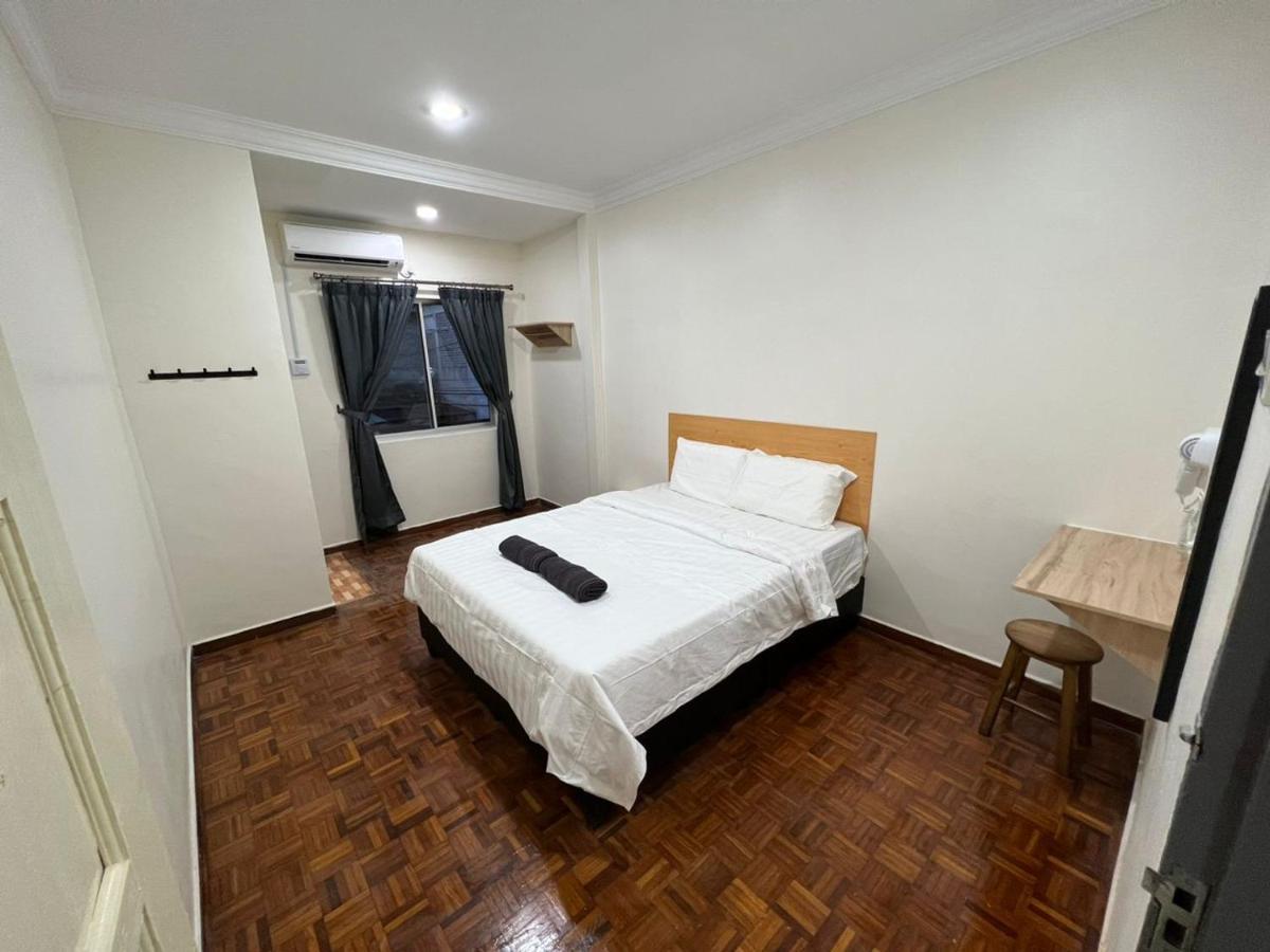 Homestay Suria Kuala Kangsar Exterior photo